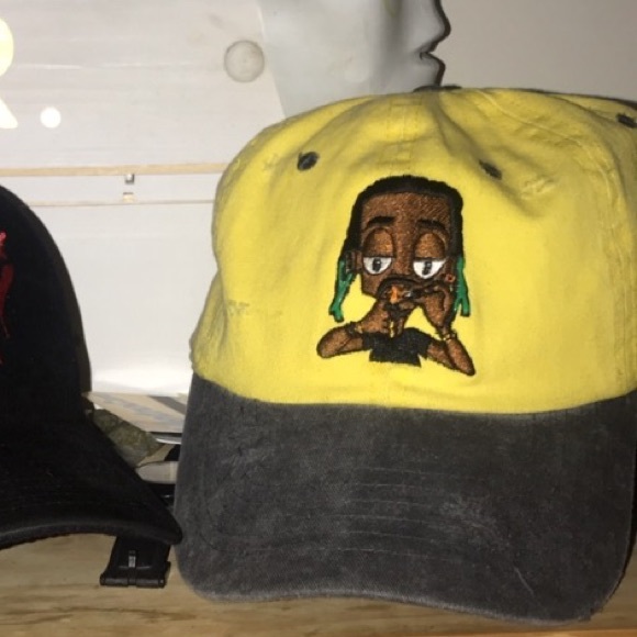 Meet your Posher, Sharon - Picture 1 of 1